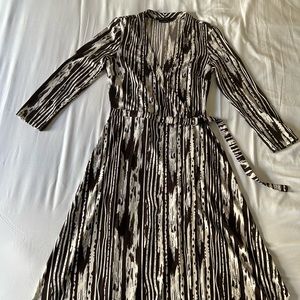 BCBGMaxAzria Y2K Women's Cocktail Wrap Dress 3/4 Sleeve